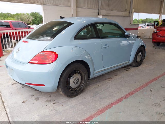 3VWJX7AT5EM621477 Volkswagen Beetle 2.5l