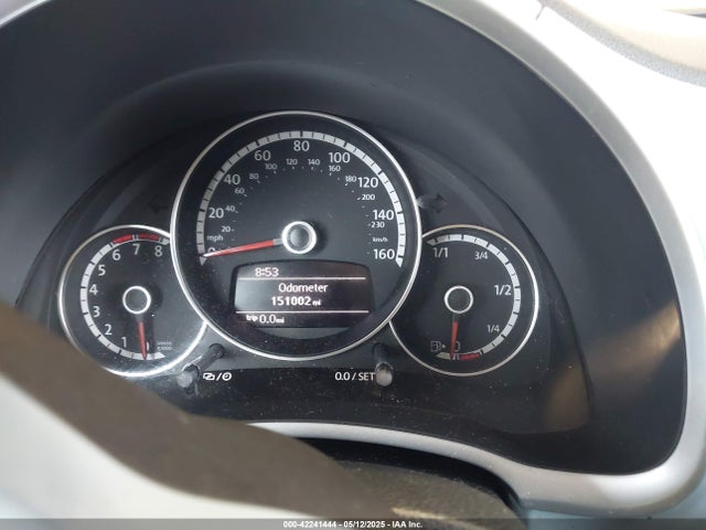 3VWJX7AT5EM621477 Volkswagen Beetle 2.5l