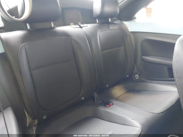 3VWJX7AT5EM621477 Volkswagen Beetle 2.5l