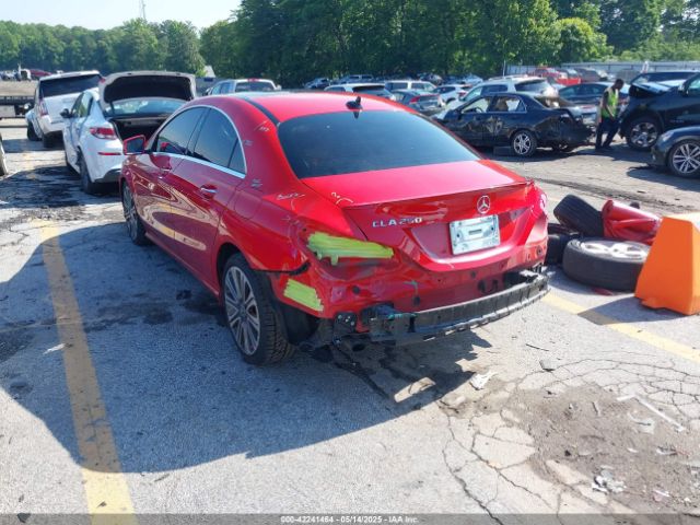 2018 MERCEDES-BENZ CLA 250 WDDSJ4EB0JN688003 Photo 2