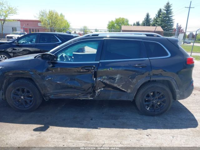 1C4PJMCS3GW295456 Jeep Cherokee Latitude