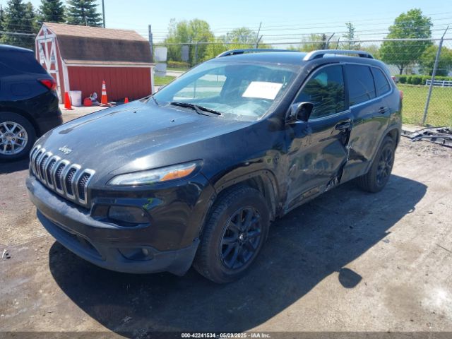 1C4PJMCS3GW295456 Jeep Cherokee Latitude