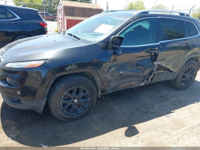 1C4PJMCS3GW295456 Jeep Cherokee Latitude