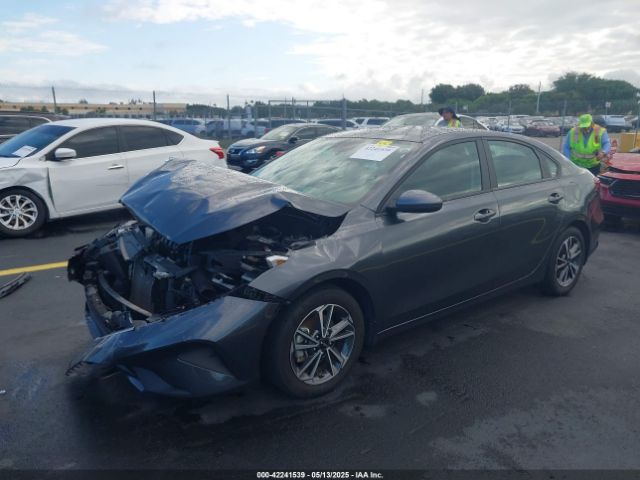 2022 KIA FORTE 3KPF24AD8NE466657 Photo 1