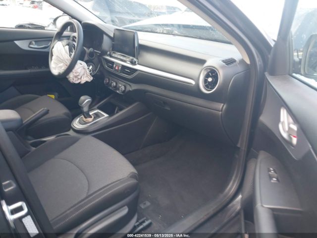 2022 KIA FORTE 3KPF24AD8NE466657 Photo 4