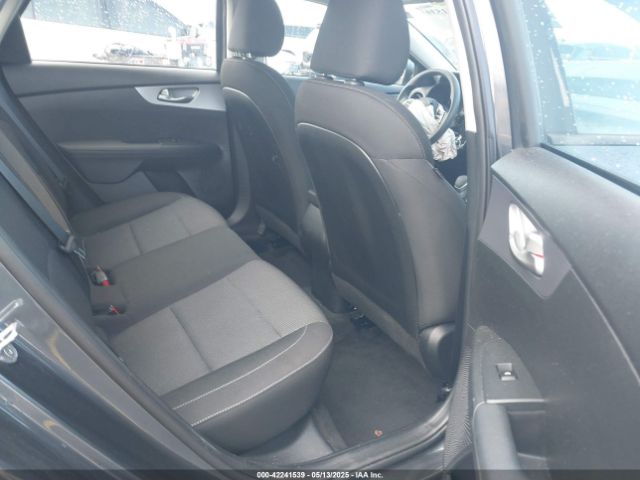 2022 KIA FORTE 3KPF24AD8NE466657 Photo 7