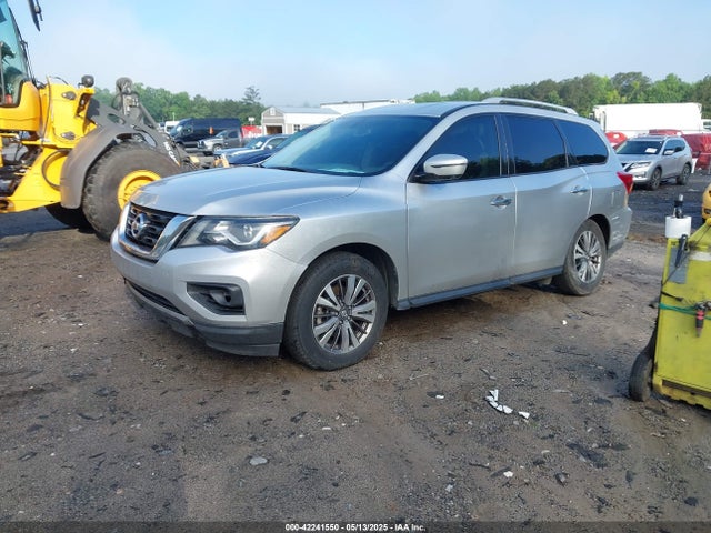 Nissan 2020 2020 5N1DR2CN3LC595502 Image 2