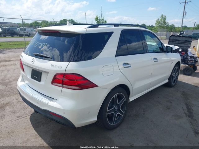 2017 MERCEDES-BENZ AMG GLE 43 4JGDA6EB7HA943905 Photo 3