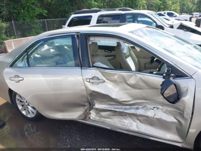 4T1BD1FK6EU100238 Toyota Camry Hybrid Xle