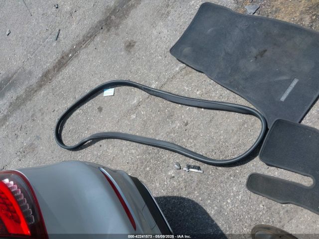 W1KZF8DB4MA977647 Mercedes-Benz E 350