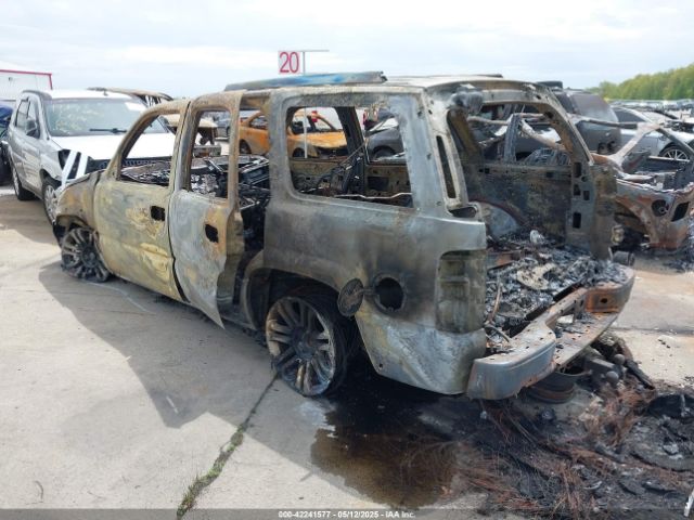 2002 CADILLAC ESCALADE 1GYEK63N12R330183 Photo 2