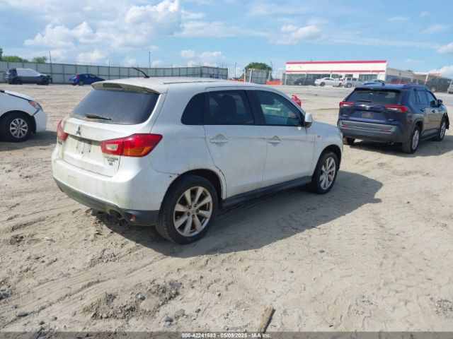 4A4AP3AW0FE025604 Mitsubishi Outlander Sport Es