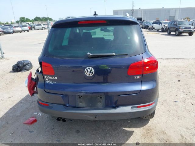WVGAV7AX5GW540411 Volkswagen TIGUAN SE
