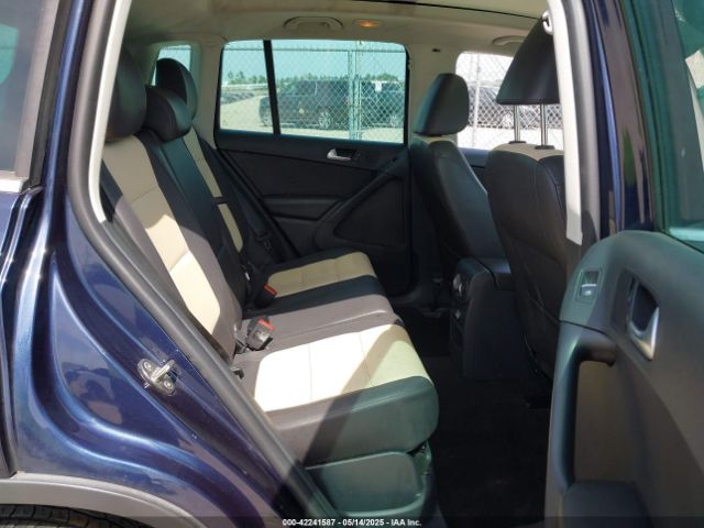 WVGAV7AX5GW540411 Volkswagen TIGUAN SE