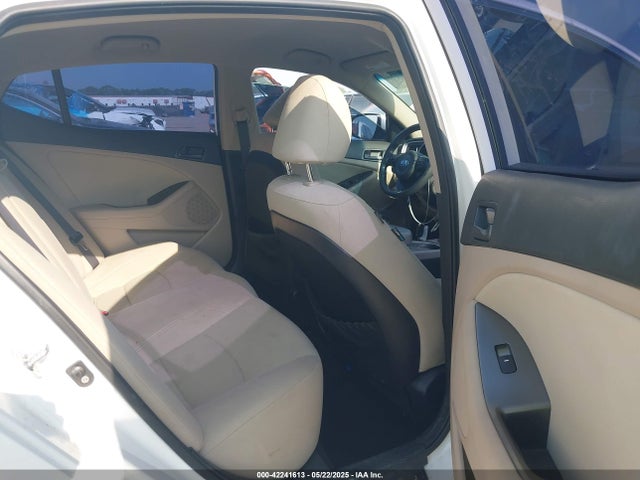 KIA Optima Lx 2015 KNAGM4A73F5559606 Image 8