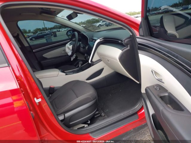 5NMJB3AE6NH110374 Hyundai TUCSON SEL