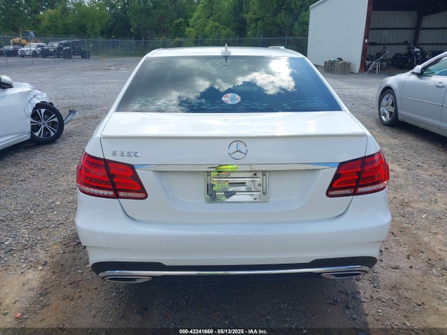 WDDHF5KBXFB150214 Mercedes-Benz 2015