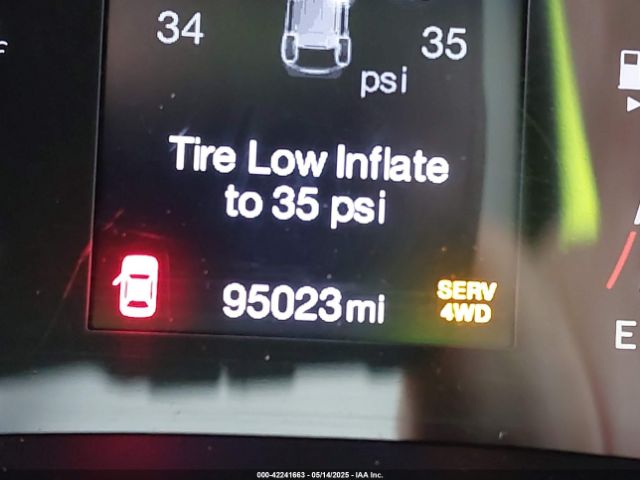3C4NJDBBXJT320472 Jeep Compass Latitude 4x4