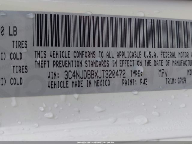 3C4NJDBBXJT320472 Jeep Compass Latitude 4x4