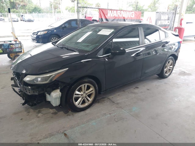 1G1BE5SM8J7135123 Chevrolet Cruze Lt Auto