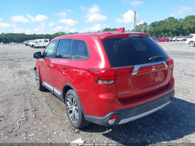 2018 MITSUBISHI OUTLANDER JA4AD2A31JZ060986 Photo 2