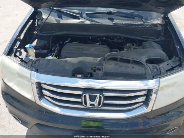 5FNYF4H90FB045249 Honda Pilot Touring