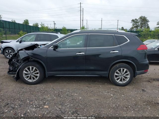KNMAT2MV6HP546639 Nissan ROGUE SV