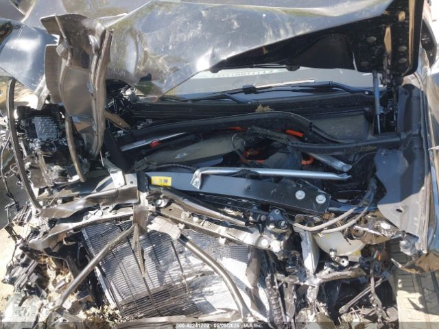 2025 BMW X5 PHEV 5UX43EU08S9Z18530 Photo 9