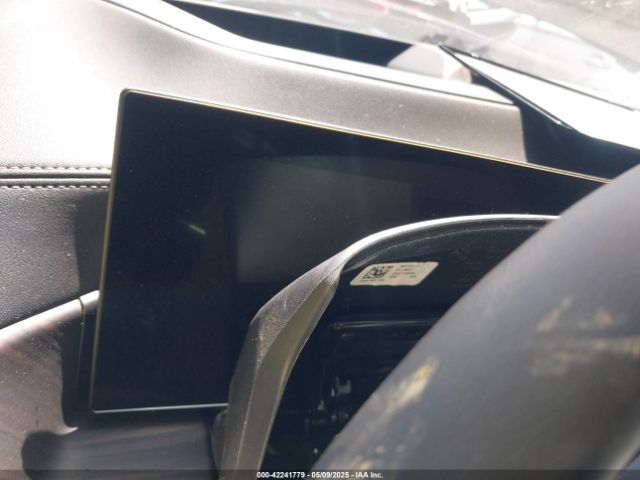 2025 BMW X5 PHEV 5UX43EU08S9Z18530 Photo 6