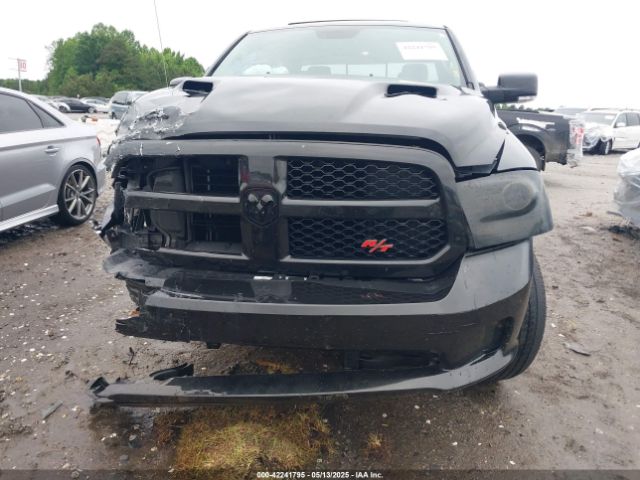1C6RR7MT3JS122116 RAM 1500 Night  4x4 5'7 Box