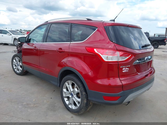 1FMCU0J9XGUA08698 Ford Escape Titanium