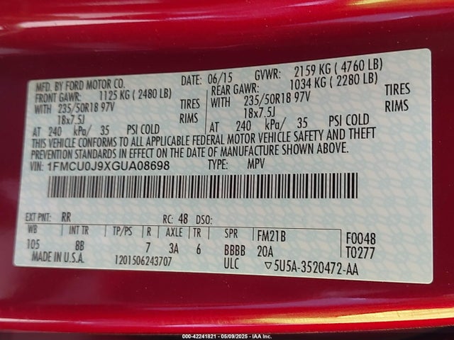 1FMCU0J9XGUA08698 Ford Escape Titanium