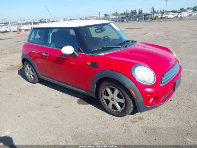 2010 MINI COOPER WMWMF3C56ATZ61062 Photo 0