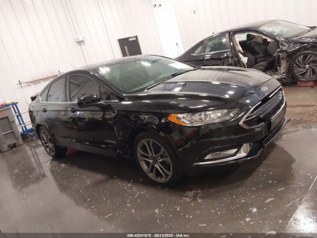 3FA6P0LUXHR182389 Ford Fusion Hybrid Se