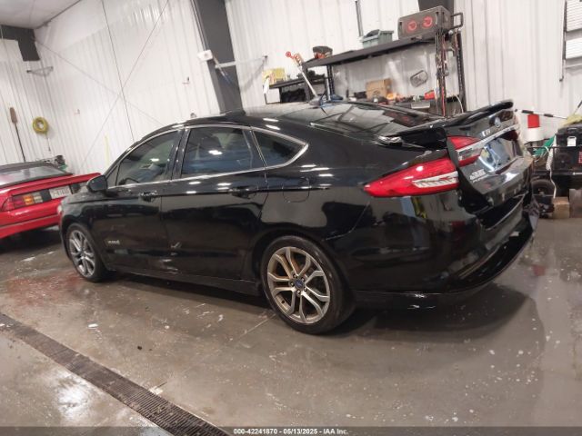 3FA6P0LUXHR182389 Ford Fusion Hybrid Se