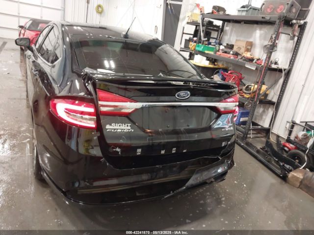 3FA6P0LUXHR182389 Ford Fusion Hybrid Se