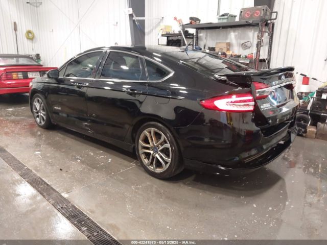 3FA6P0LUXHR182389 Ford Fusion Hybrid Se