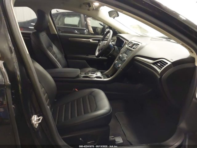 3FA6P0LUXHR182389 Ford Fusion Hybrid Se