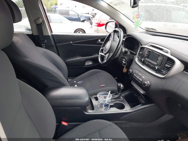 5XYPGDA37GG099012 KIA Sorento 2.4l Lx