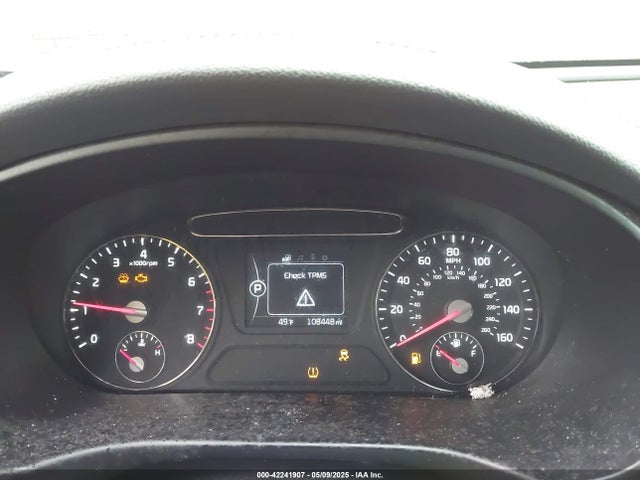 5XYPGDA37GG099012 KIA Sorento 2.4l Lx