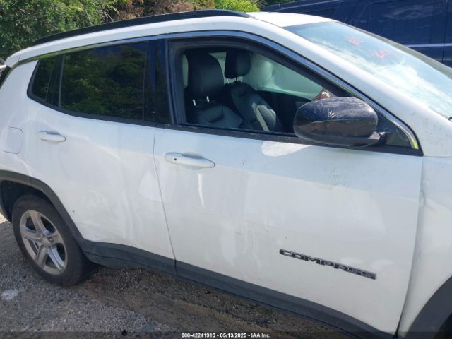 3C4NJDBN1RT595525 Jeep Compass Latitude 4x4