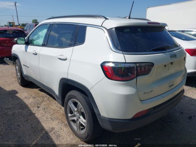 3C4NJDBN1RT595525 Jeep Compass Latitude 4x4