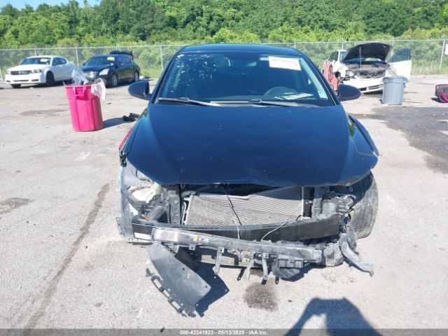 5NPD84LF2JH318496 Hyundai ELANTRA SEL