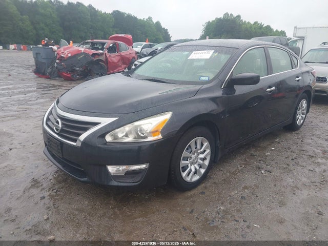 Nissan Altima 2.5 S 2014 1N4AL3APXEC164022 Image 2