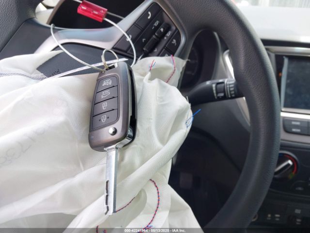 3KPC24A31JE010519 Hyundai Accent Sel
