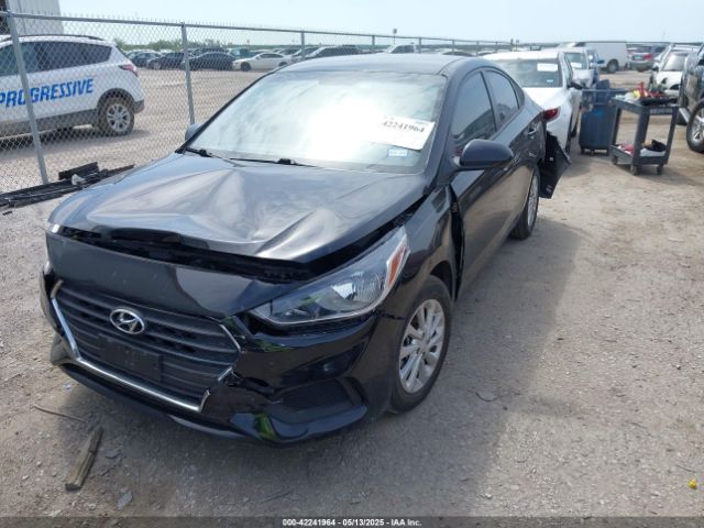 3KPC24A31JE010519 Hyundai Accent Sel