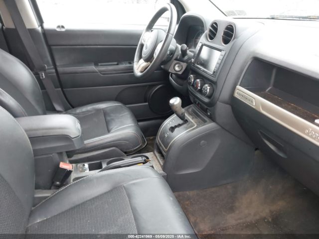 1C4NJDBBXGD692618 Jeep Compass 75th Anniversary
