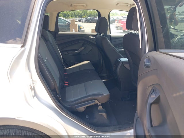 1FMCU9GX5FUB15554 Ford 2015