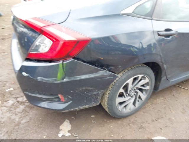 2HGFC2F70JH550945 Honda CIVIC EX