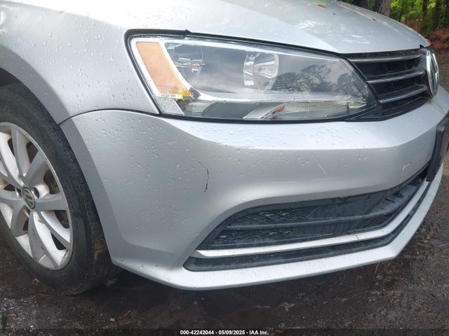 3VWD17AJ4FM268616 Volkswagen Jetta 1.8t Se